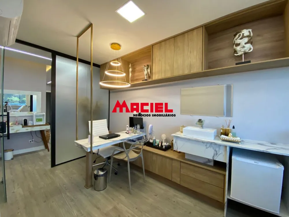 Alugar Comercial / Sala em S&atilde;o Jos&eacute; dos Campos R$ 9.420,00 - Foto 1