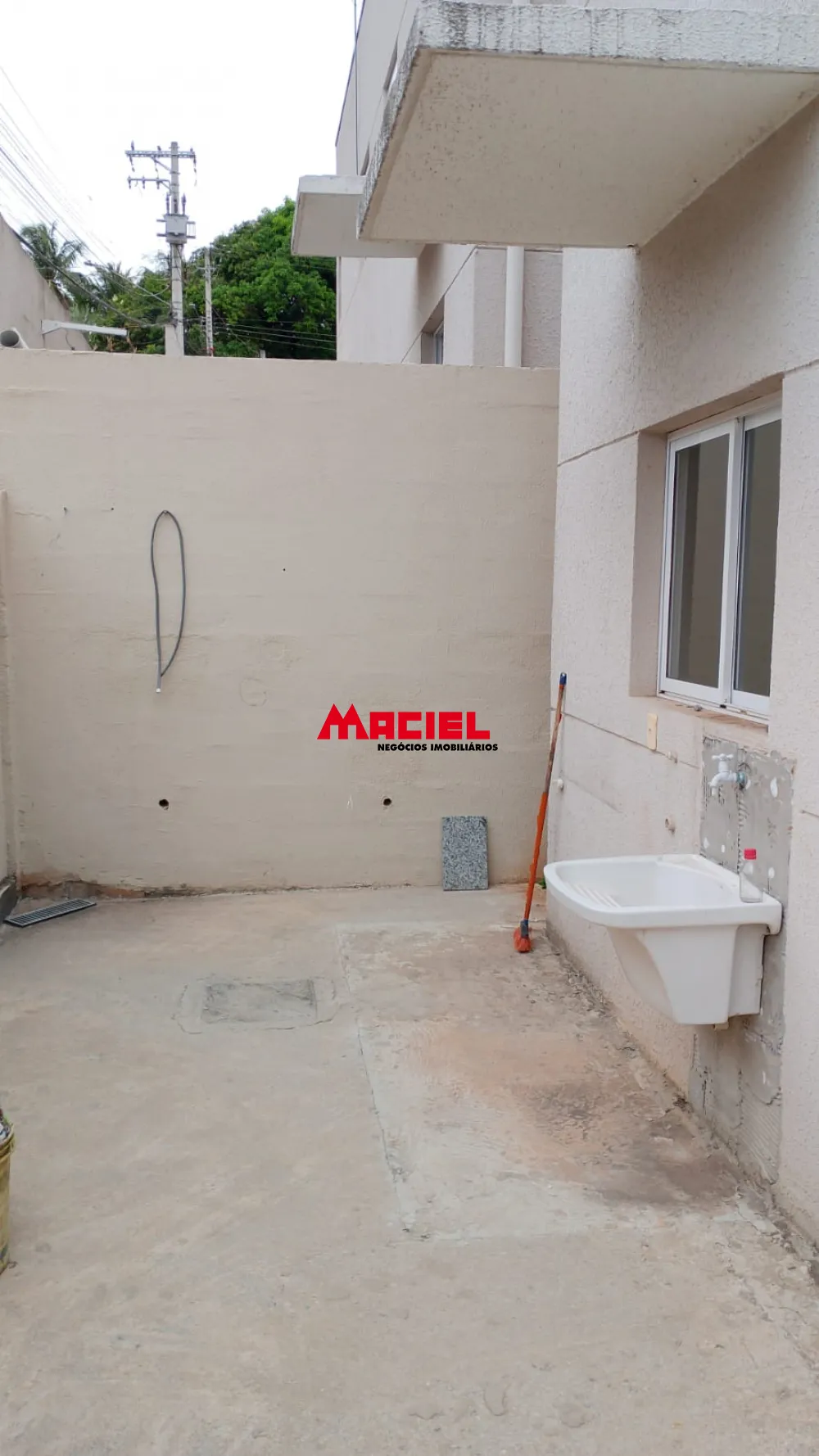 Alugar Casa / Sobrado em S&atilde;o Jos&eacute; dos Campos R$ 2.200,00 - Foto 10