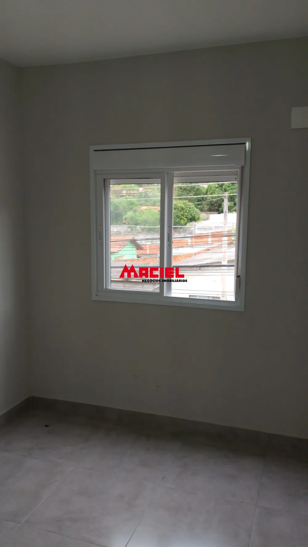 Alugar Casa / Sobrado em S&atilde;o Jos&eacute; dos Campos R$ 2.200,00 - Foto 11