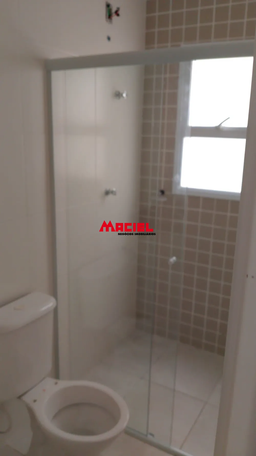 Alugar Casa / Sobrado em S&atilde;o Jos&eacute; dos Campos R$ 2.200,00 - Foto 18