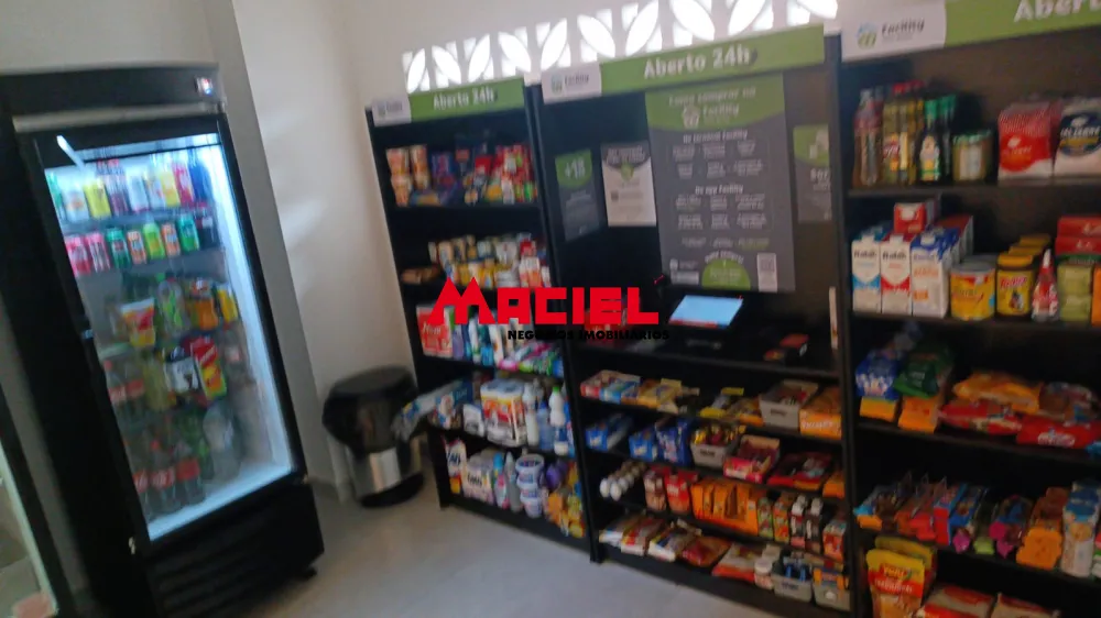 Alugar Apartamento / Padr&atilde;o em S&atilde;o Jos&eacute; dos Campos R$ 2.500,00 - Foto 16