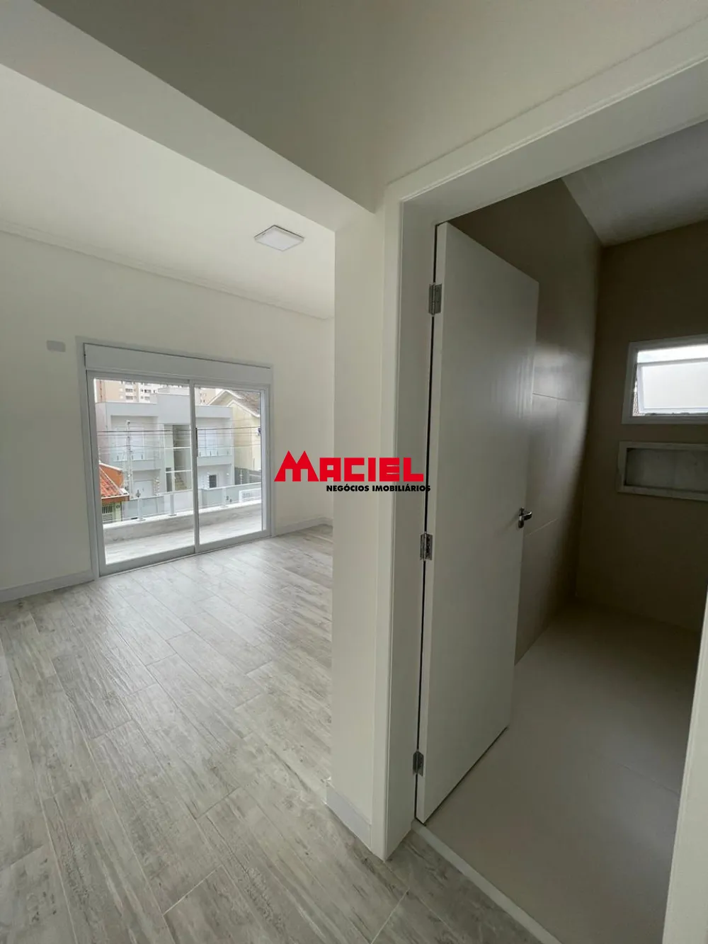 Comprar Casa / Sobrado em Jacare&iacute; R$ 1.360.000,00 - Foto 11