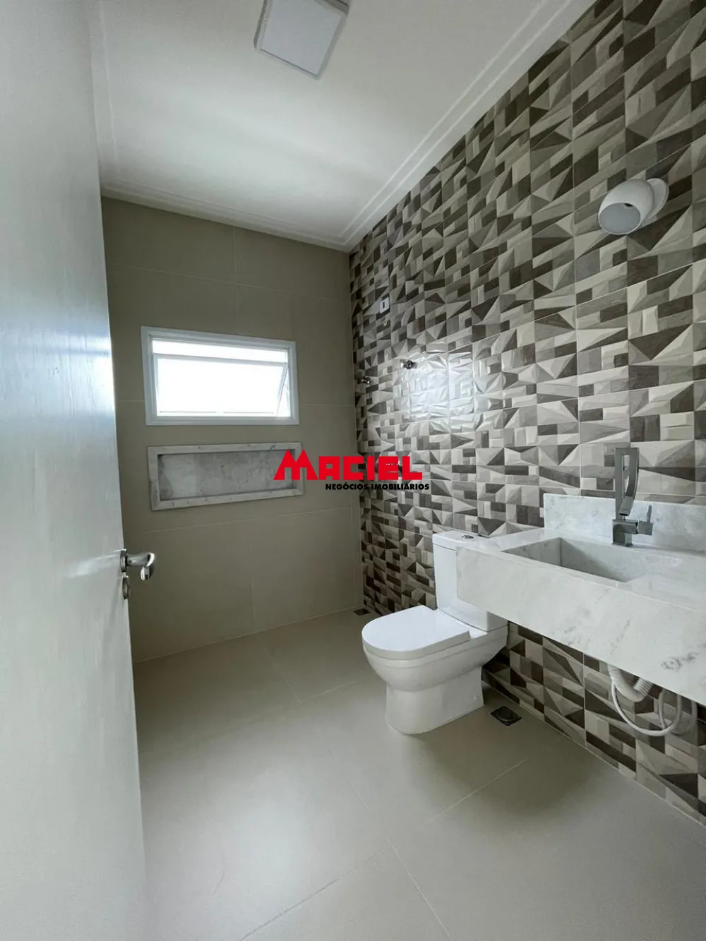 Comprar Casa / Sobrado em Jacare&iacute; R$ 1.360.000,00 - Foto 9