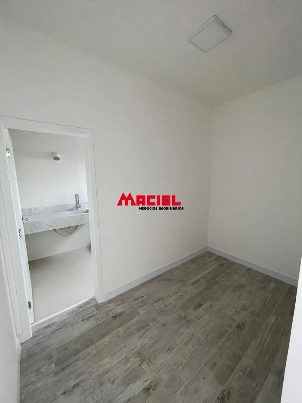 Comprar Casa / Sobrado em Jacare&iacute; R$ 1.360.000,00 - Foto 14