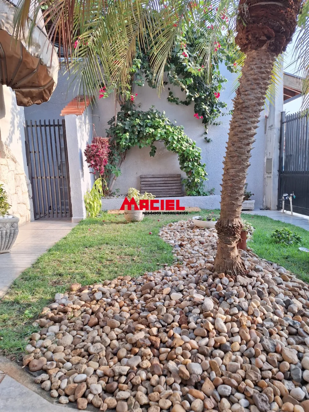 Comprar Casa / Padr&atilde;o em S&atilde;o Jos&eacute; dos Campos R$ 1.300.000,00 - Foto 9