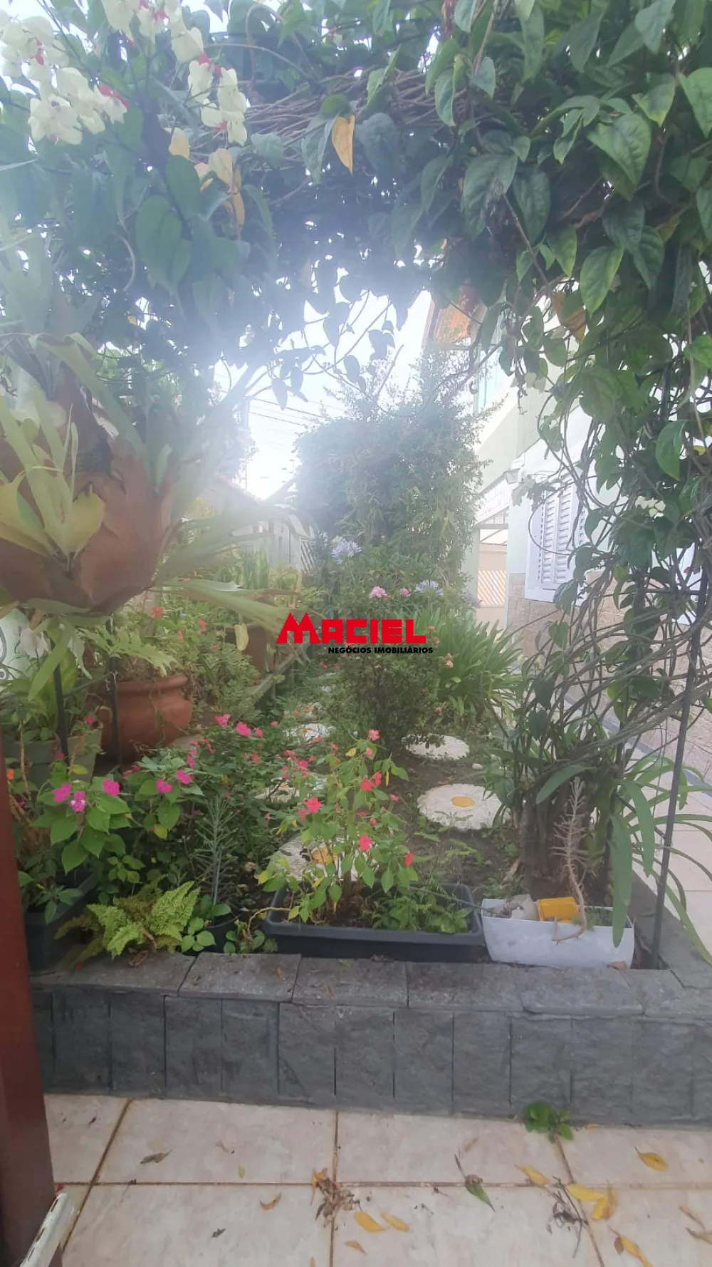 Comprar Casa / Padr&atilde;o em S&atilde;o Jos&eacute; dos Campos R$ 1.320.000,00 - Foto 3