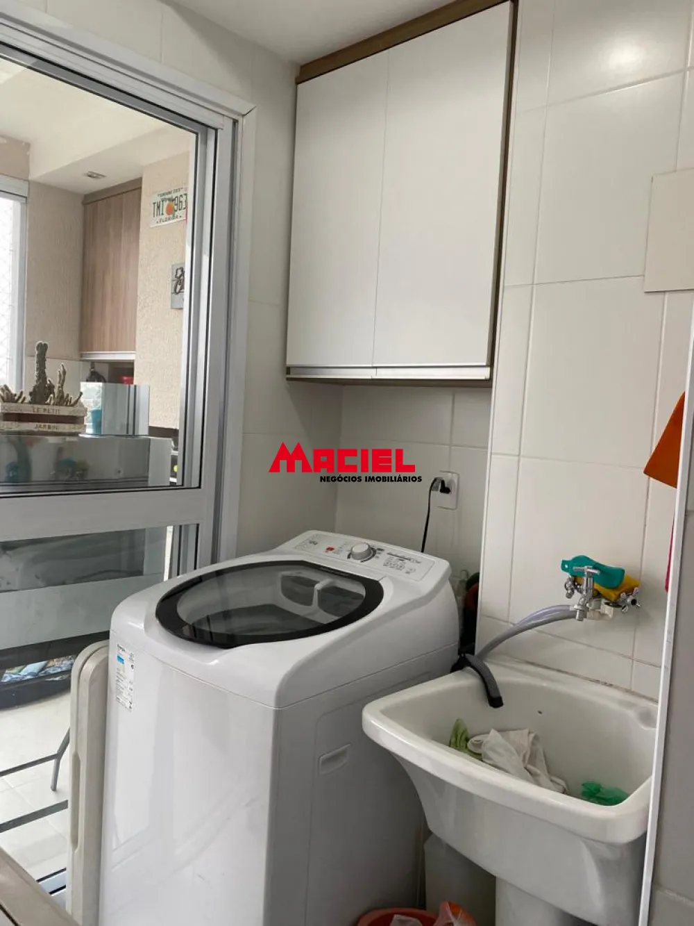 Alugar Apartamento / Padr&atilde;o em S&atilde;o Jos&eacute; dos Campos R$ 3.450,00 - Foto 10
