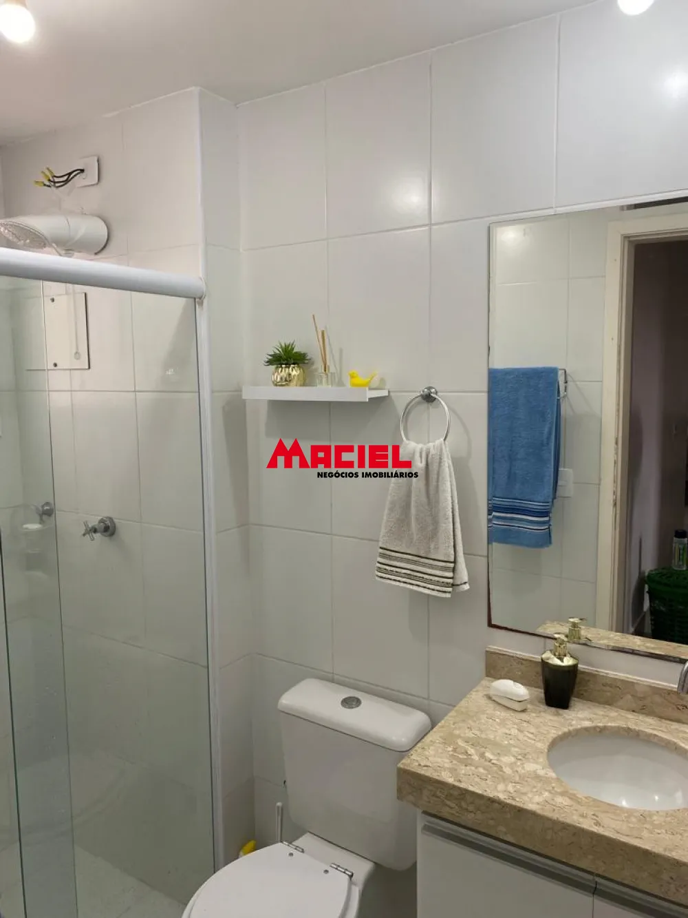 Alugar Apartamento / Padr&atilde;o em S&atilde;o Jos&eacute; dos Campos R$ 3.450,00 - Foto 17