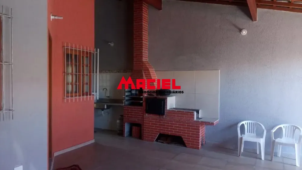 Comprar Casa / Padr&atilde;o em S&atilde;o Jos&eacute; dos Campos R$ 450.000,00 - Foto 1
