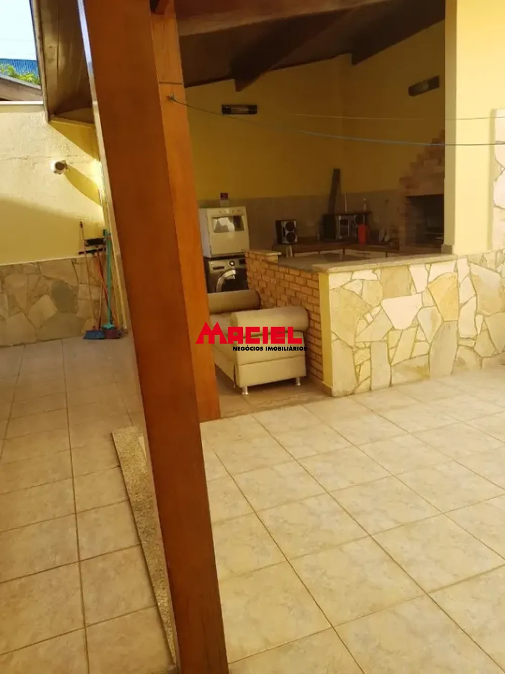 Comprar Casa / Padr&atilde;o em S&atilde;o Jos&eacute; dos Campos R$ 745.000,00 - Foto 2