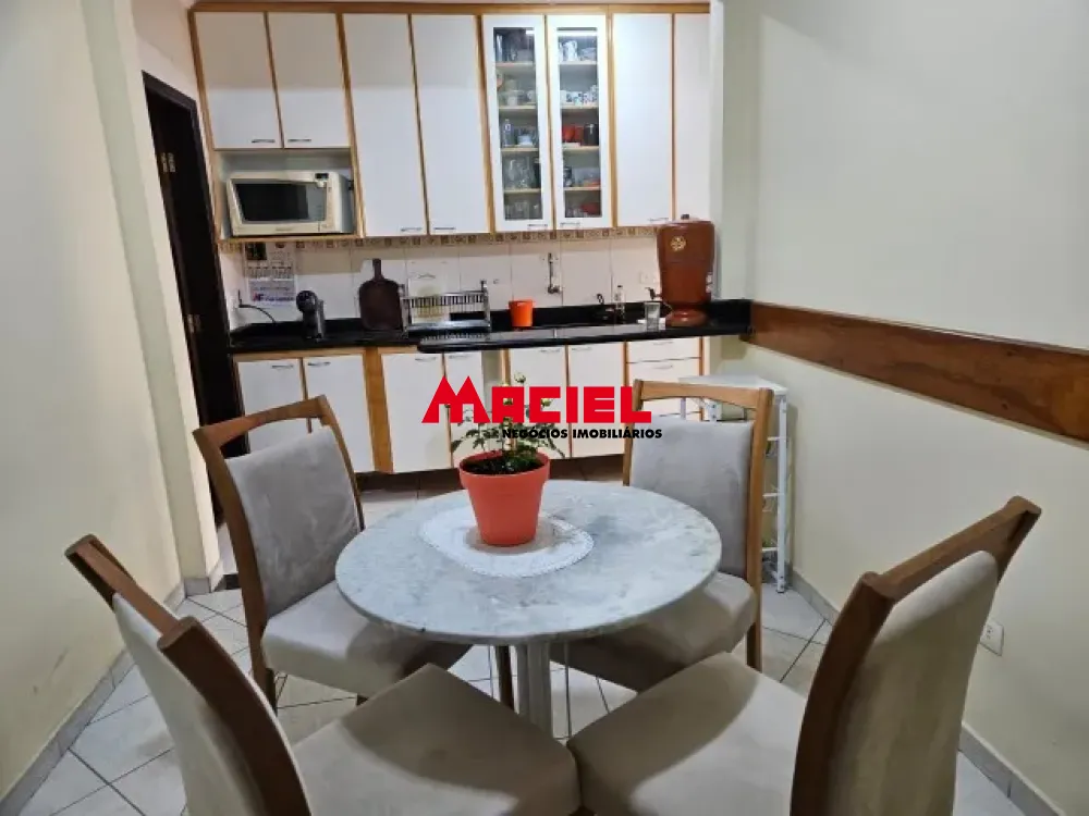 Comprar Casa / Padr&atilde;o em S&atilde;o Jos&eacute; dos Campos R$ 745.000,00 - Foto 4