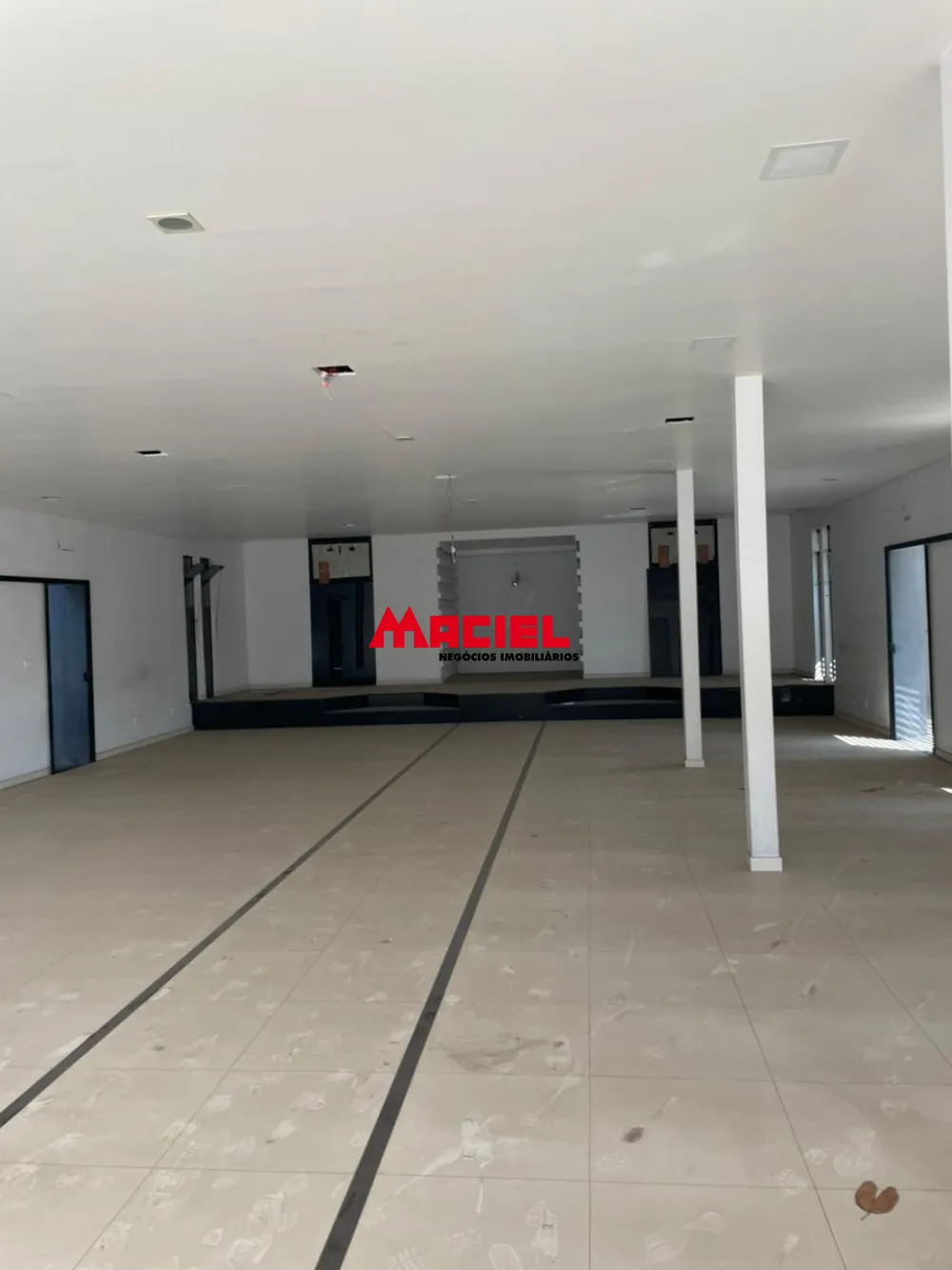 Comprar Comercial / Pr&eacute;dio em S&atilde;o Jos&eacute; dos Campos R$ 1.500.000,00 - Foto 3
