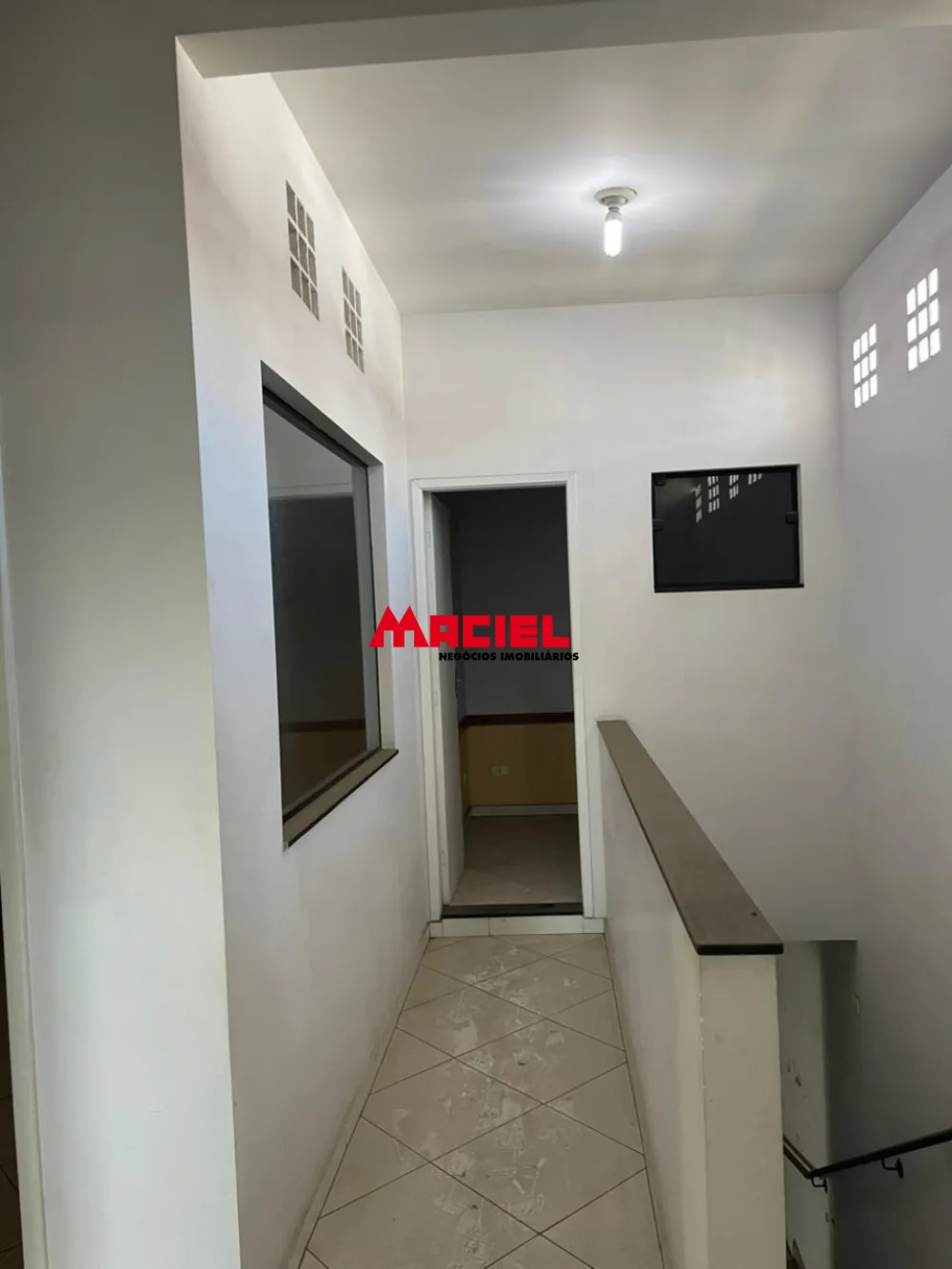 Comprar Comercial / Pr&eacute;dio em S&atilde;o Jos&eacute; dos Campos R$ 1.500.000,00 - Foto 4