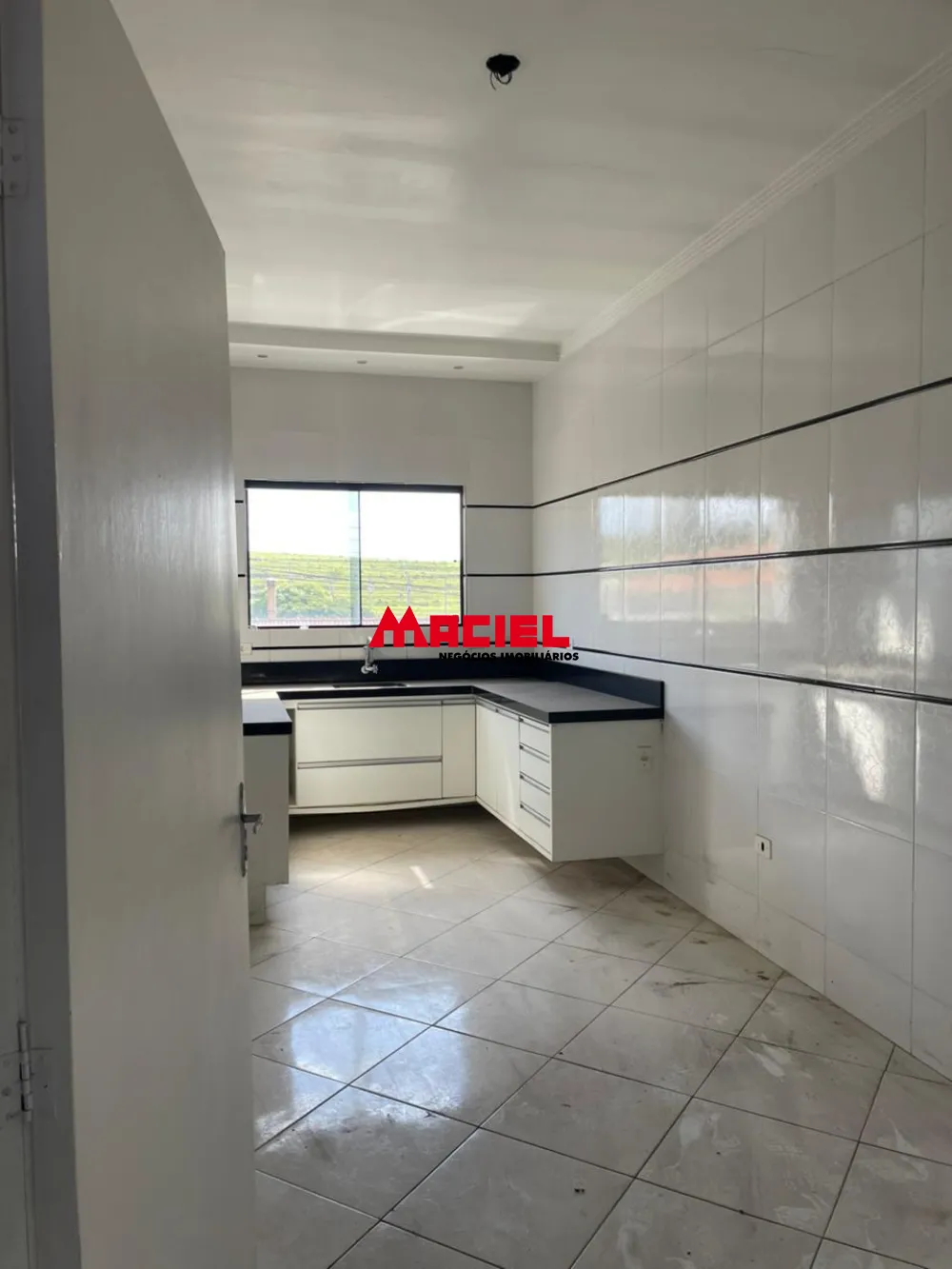 Comprar Comercial / Pr&eacute;dio em S&atilde;o Jos&eacute; dos Campos R$ 1.500.000,00 - Foto 6