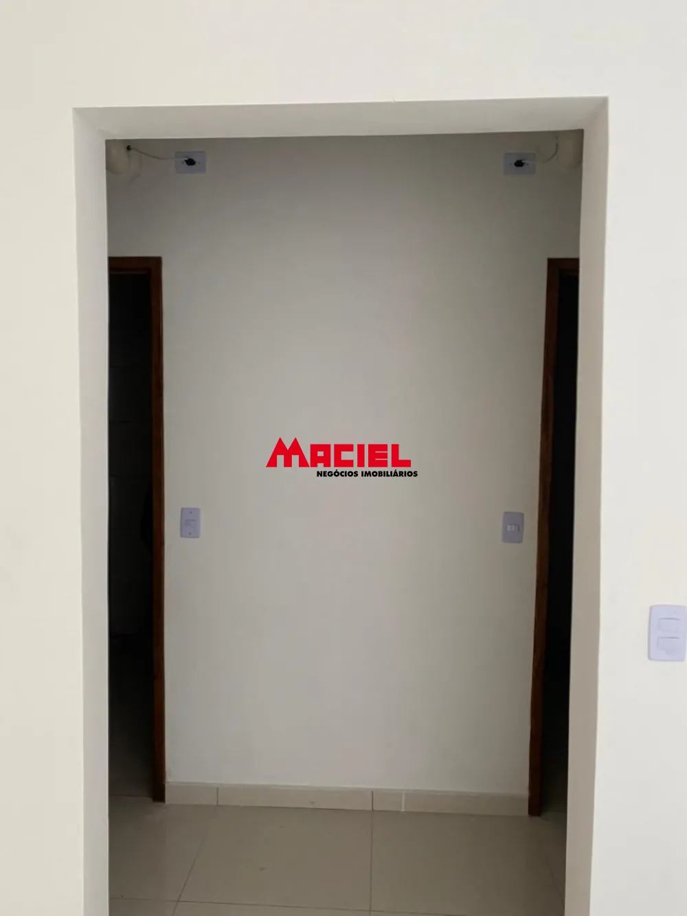 Alugar Comercial / Galp&atilde;o em Jacare&iacute; R$ 6.500,00 - Foto 13