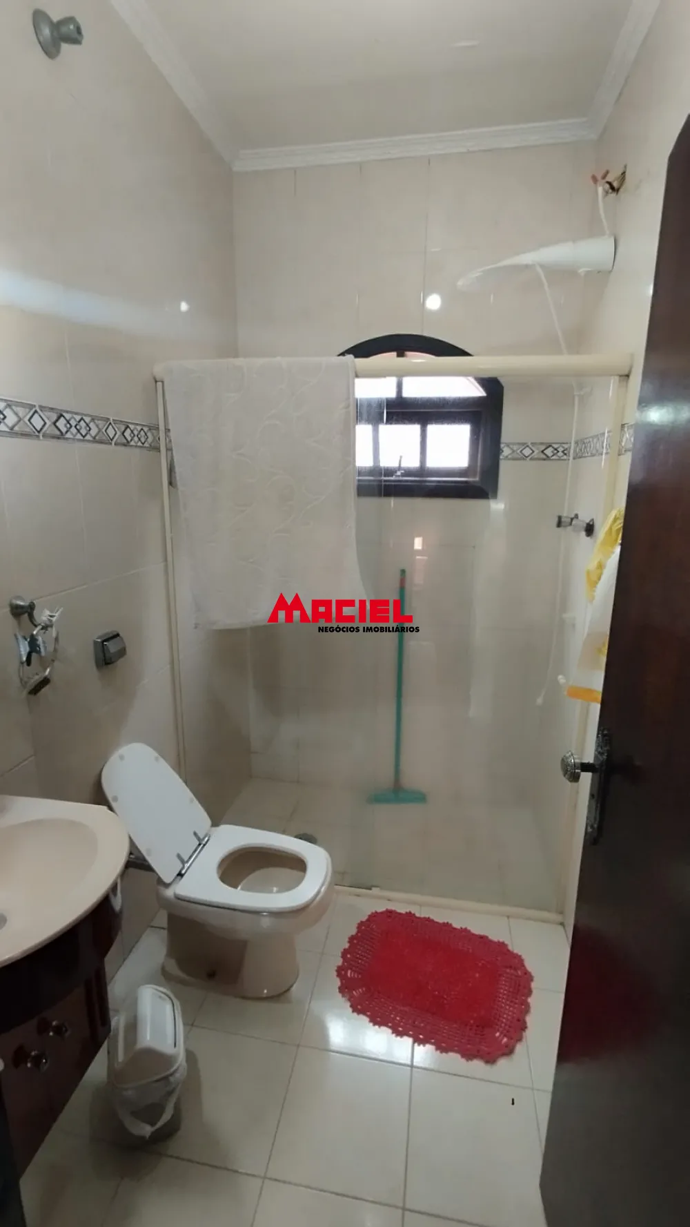Comprar Casa / Sobrado em S&atilde;o Jos&eacute; dos Campos R$ 850.000,00 - Foto 4