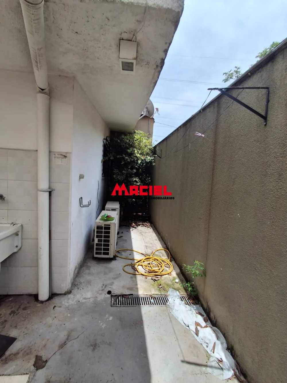 Alugar Comercial / Ponto Comercial em S&atilde;o Jos&eacute; dos Campos R$ 6.500,00 - Foto 32