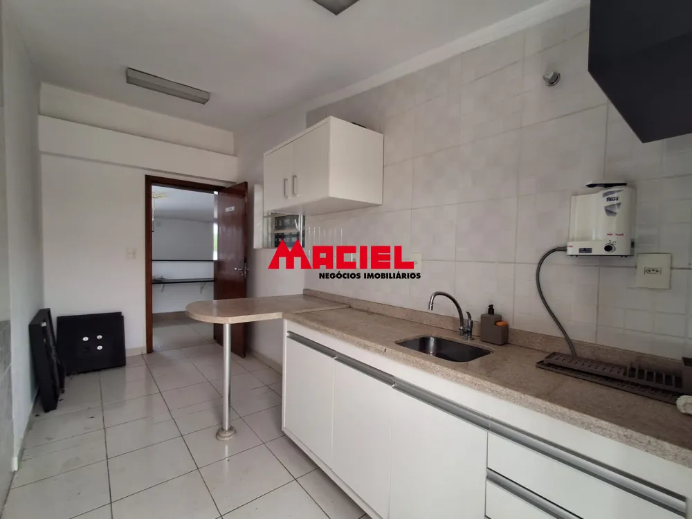 Alugar Comercial / Ponto Comercial em S&atilde;o Jos&eacute; dos Campos R$ 6.500,00 - Foto 36