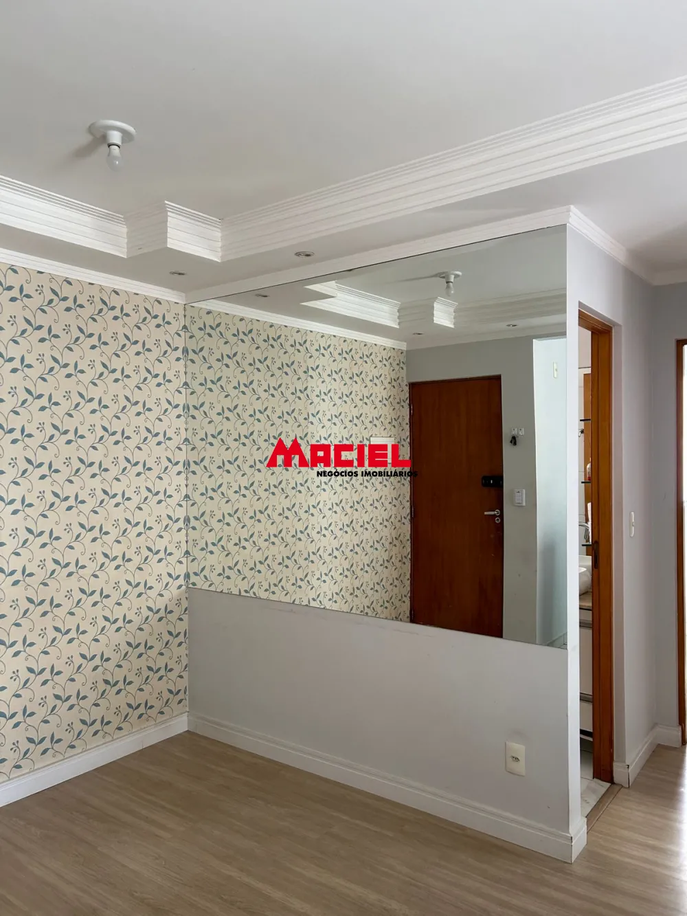 Alugar Apartamento / Padr&atilde;o em S&atilde;o Jos&eacute; dos Campos R$ 1.300,00 - Foto 15