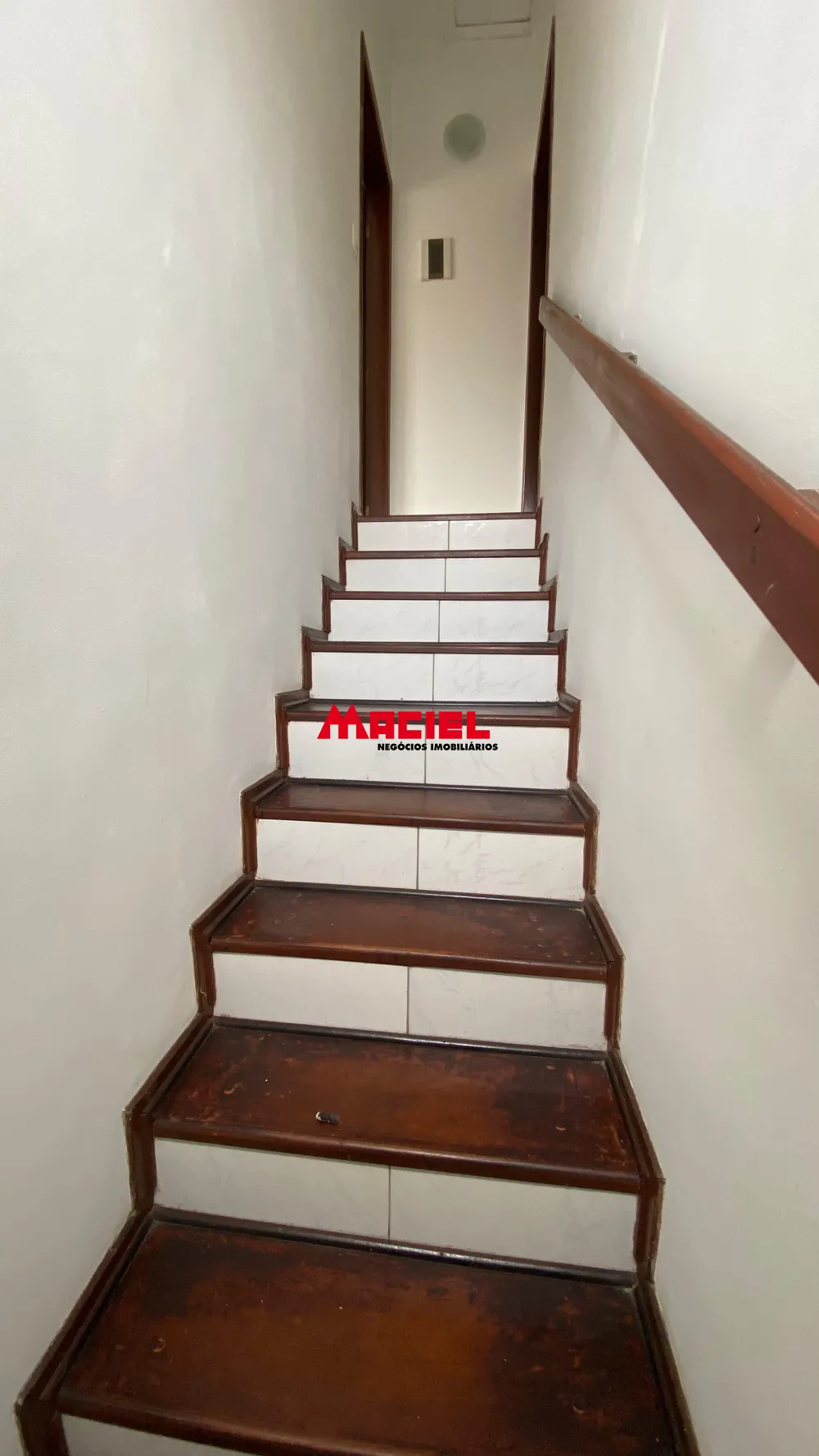 Alugar Casa / Sobrado em S&atilde;o Jos&eacute; dos Campos R$ 3.600,00 - Foto 20