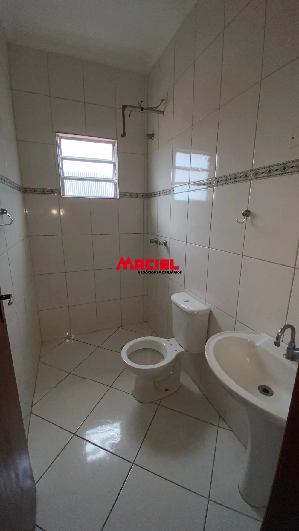 Alugar Casa / Sobrado em S&atilde;o Jos&eacute; dos Campos R$ 3.600,00 - Foto 22