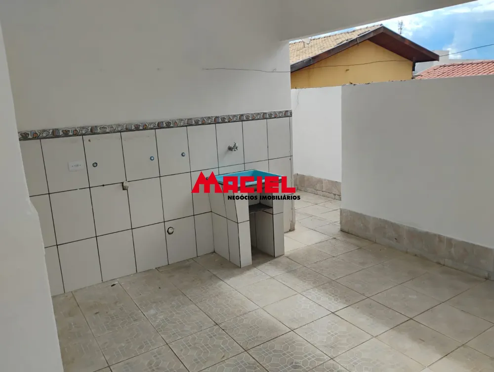Alugar Casa / Sobrado em S&atilde;o Jos&eacute; dos Campos R$ 2.500,00 - Foto 9