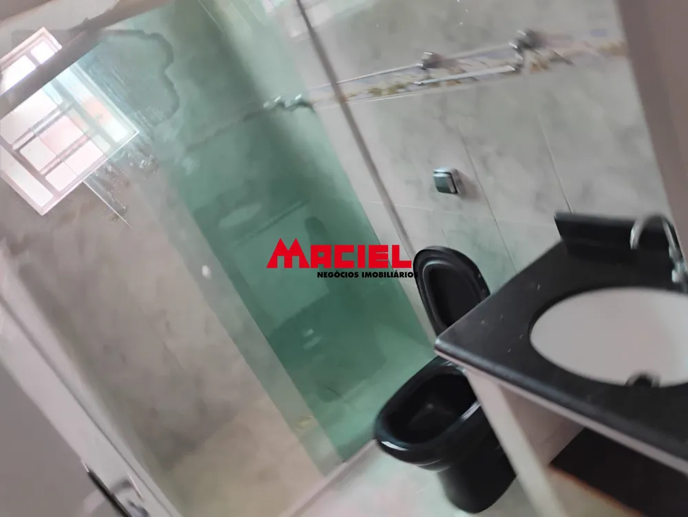 Alugar Casa / Sobrado em S&atilde;o Jos&eacute; dos Campos R$ 2.500,00 - Foto 11