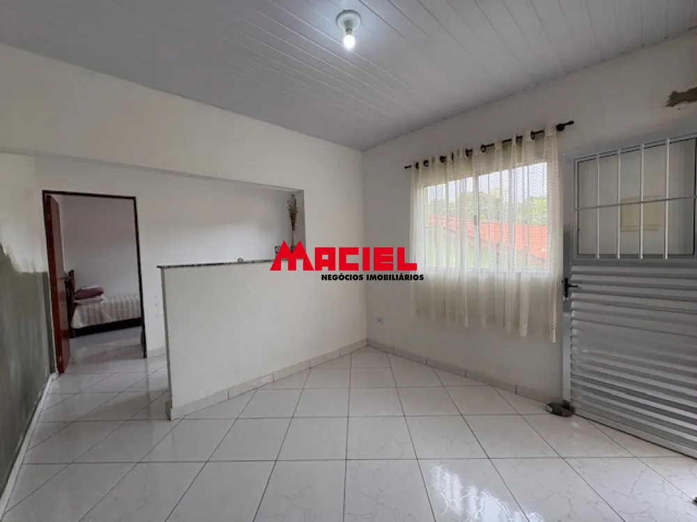 Comprar Casa / Padr&atilde;o em S&atilde;o Jos&eacute; dos Campos R$ 750.000,00 - Foto 4