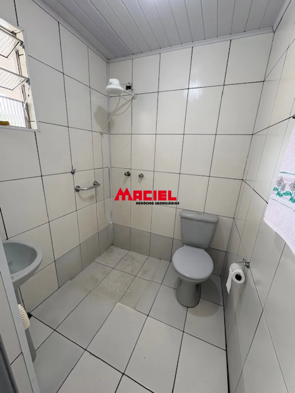 Comprar Casa / Padr&atilde;o em S&atilde;o Jos&eacute; dos Campos R$ 750.000,00 - Foto 2