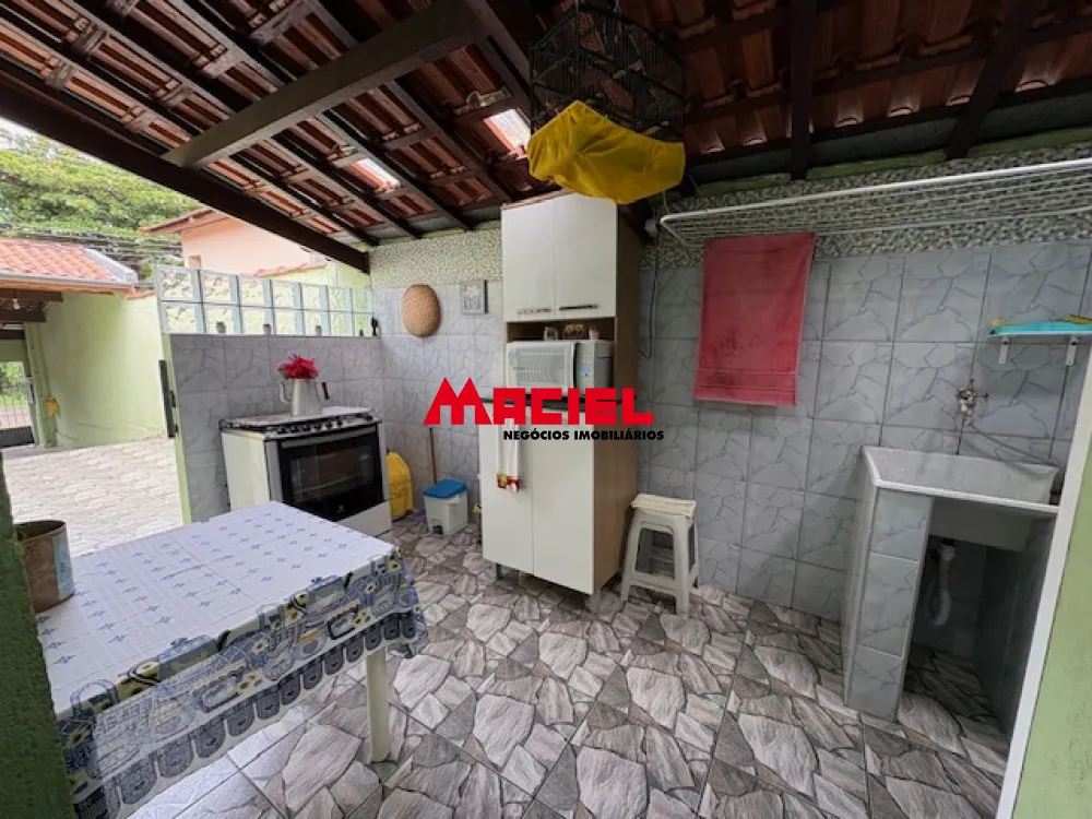 Comprar Casa / Padr&atilde;o em S&atilde;o Jos&eacute; dos Campos R$ 750.000,00 - Foto 9