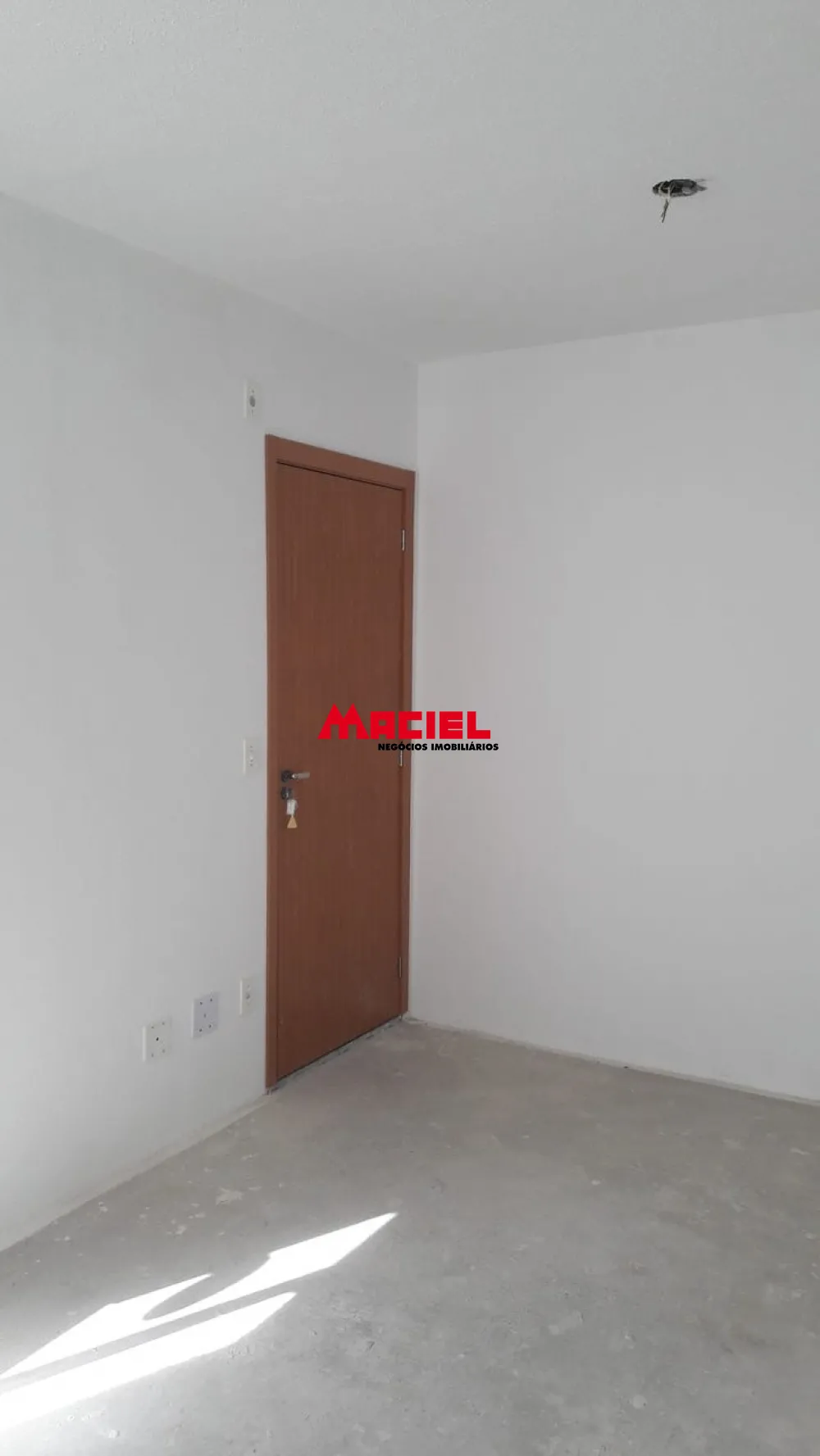 Comprar Apartamento / Padr&atilde;o em S&atilde;o Jos&eacute; dos Campos R$ 190.000,00 - Foto 4