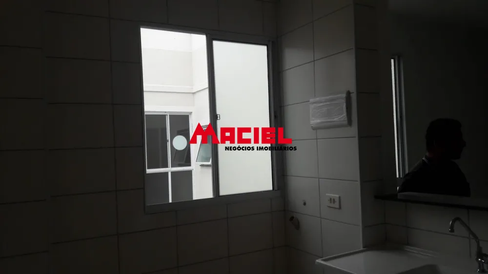 Comprar Apartamento / Padr&atilde;o em S&atilde;o Jos&eacute; dos Campos R$ 190.000,00 - Foto 12