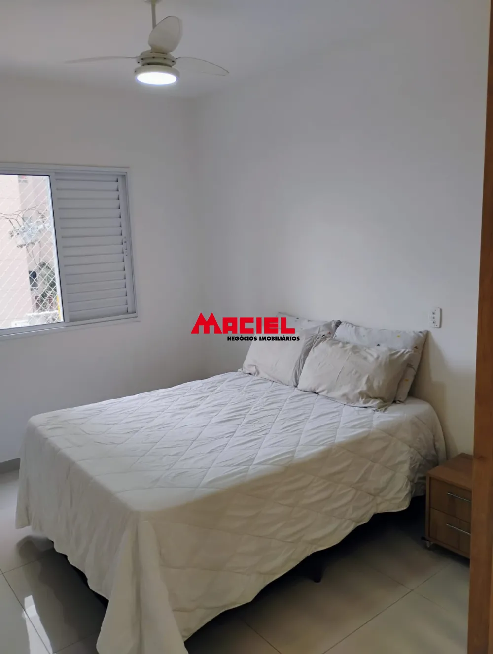 Alugar Apartamento / Padr&atilde;o em Jacare&iacute; R$ 2.900,00 - Foto 16