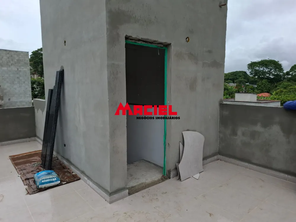 Comprar Casa / Padr&atilde;o em S&atilde;o Jos&eacute; dos Campos R$ 570.000,00 - Foto 2