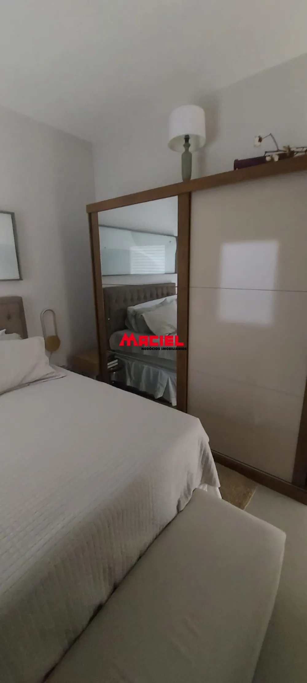 Alugar Casa / Condom&iacute;nio em Ca&ccedil;apava R$ 4.900,00 - Foto 2