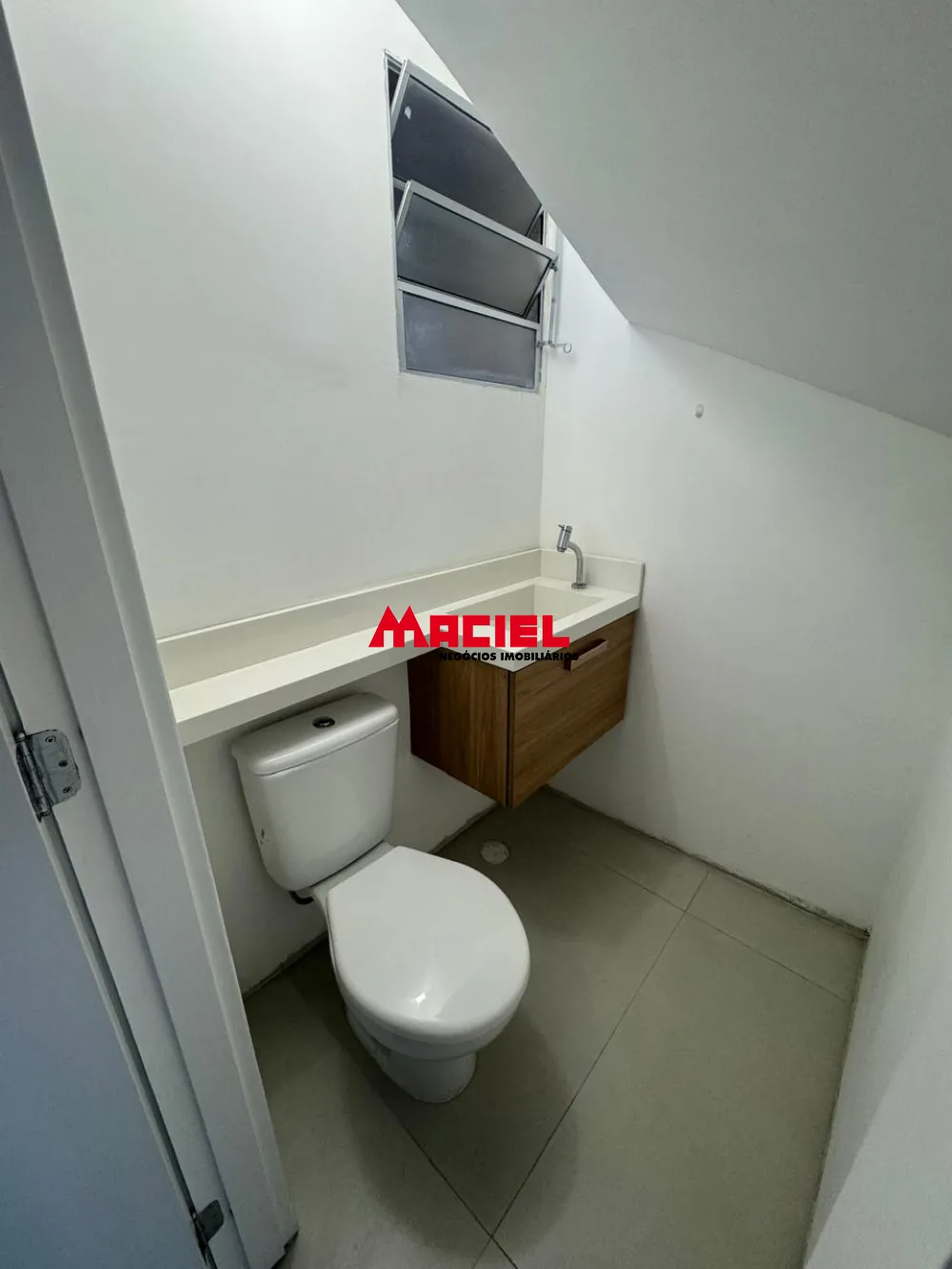 Comprar Casa / Condom&iacute;nio em S&atilde;o Jos&eacute; dos Campos R$ 350.000,00 - Foto 2