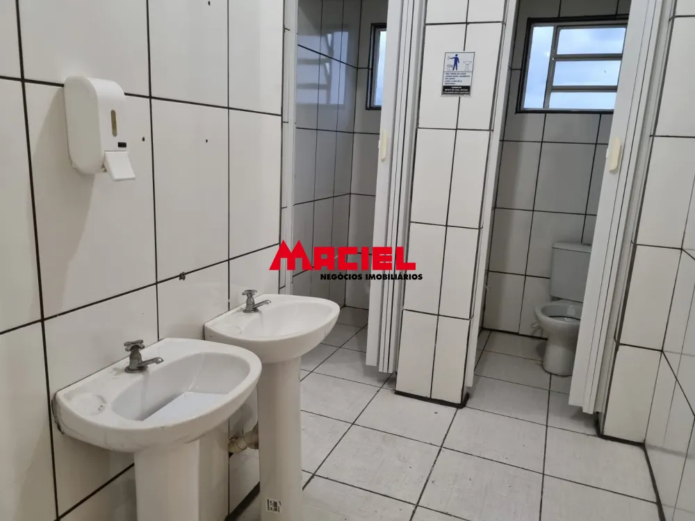 Alugar Comercial / Galp&atilde;o em Trememb&eacute; R$ 16.600,00 - Foto 25