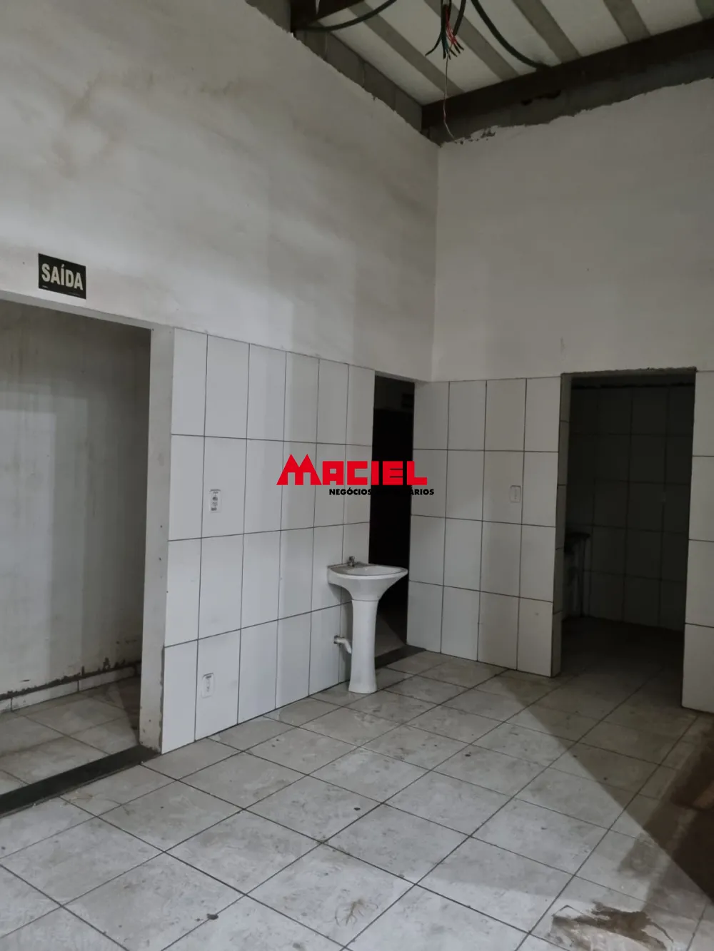Alugar Comercial / Galp&atilde;o em Trememb&eacute; R$ 16.600,00 - Foto 34
