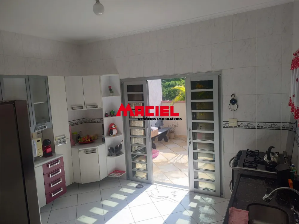 Comprar Casa / Padr&atilde;o em S&atilde;o Jos&eacute; dos Campos R$ 1.400.000,00 - Foto 6