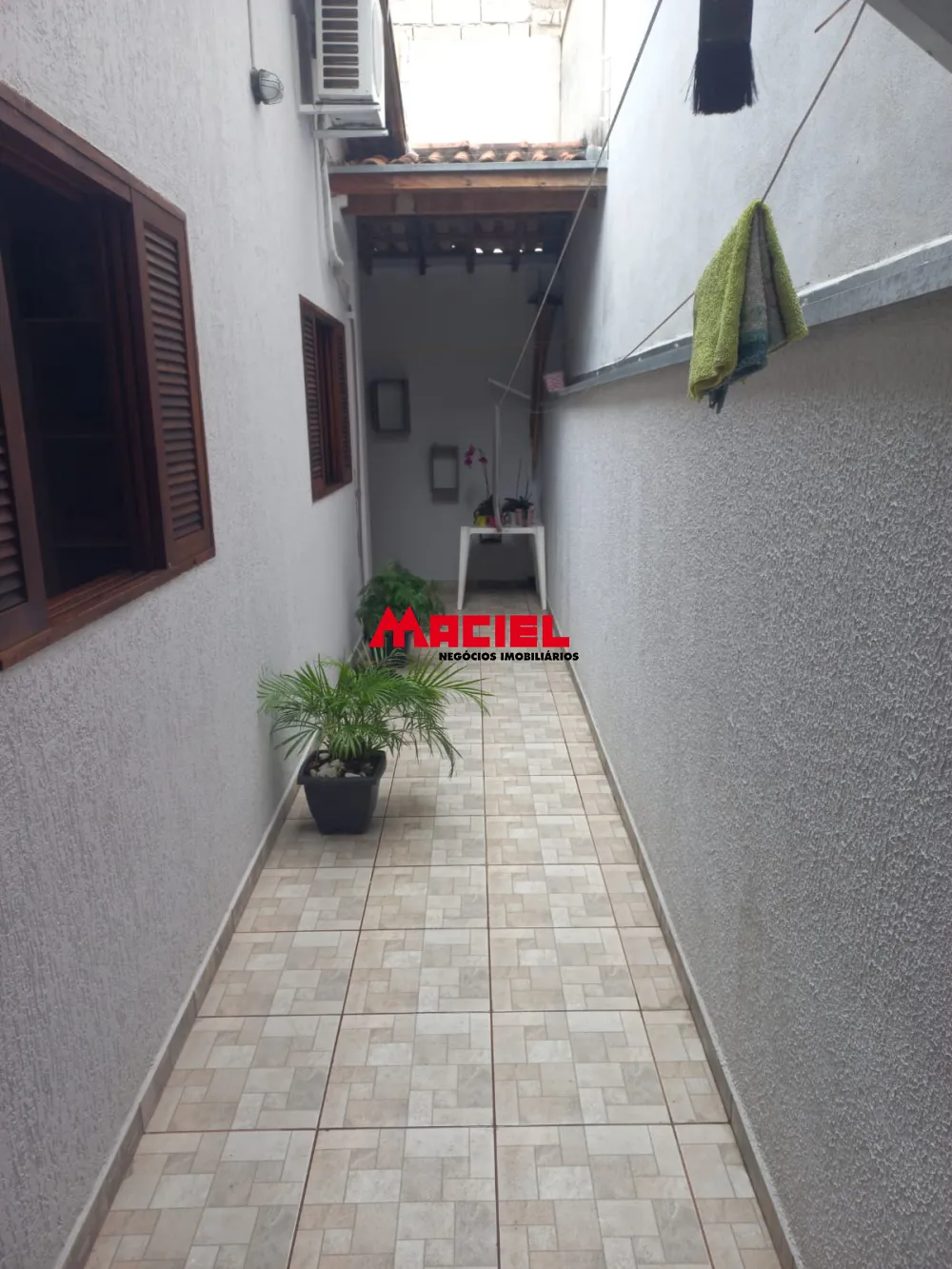 Comprar Casa / Padr&atilde;o em S&atilde;o Jos&eacute; dos Campos R$ 457.500,00 - Foto 14