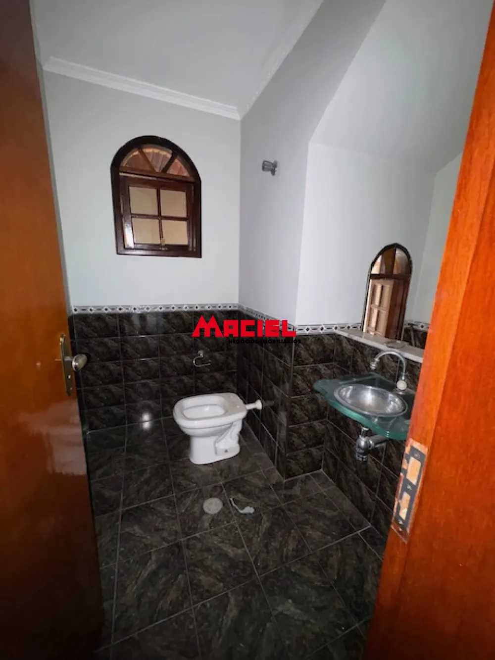 Comprar Casa / Sobrado em S&atilde;o Jos&eacute; dos Campos R$ 650.000,00 - Foto 5