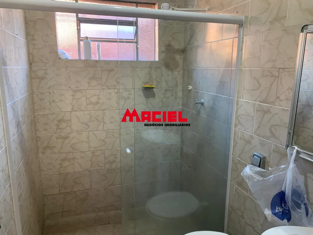 Alugar Casa / Padr&atilde;o em S&atilde;o Jos&eacute; dos Campos R$ 2.000,00 - Foto 6