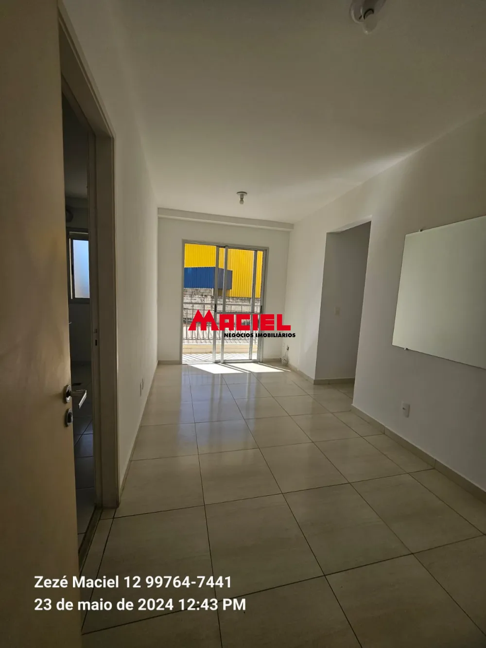 Alugar Apartamento / Padr&atilde;o em S&atilde;o Jos&eacute; dos Campos R$ 2.750,00 - Foto 8