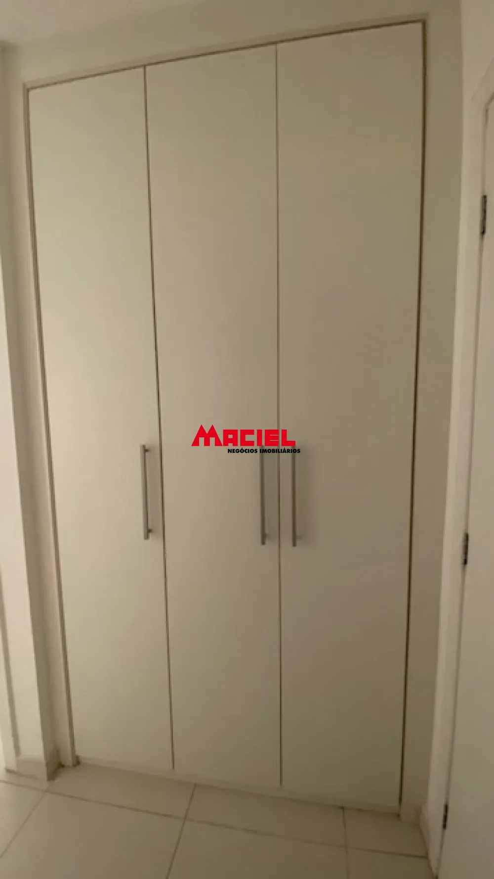 Alugar Apartamento / Padr&atilde;o em S&atilde;o Jos&eacute; dos Campos R$ 3.600,00 - Foto 10