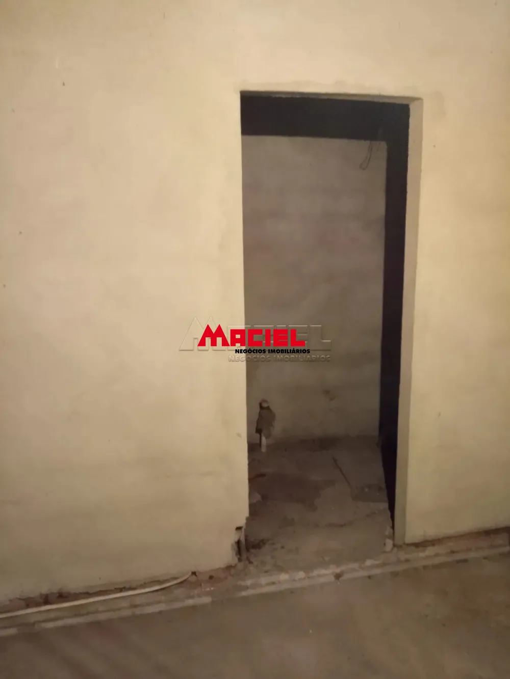 Alugar Casa / Sobrado em S&atilde;o Jos&eacute; dos Campos R$ 4.800,00 - Foto 15