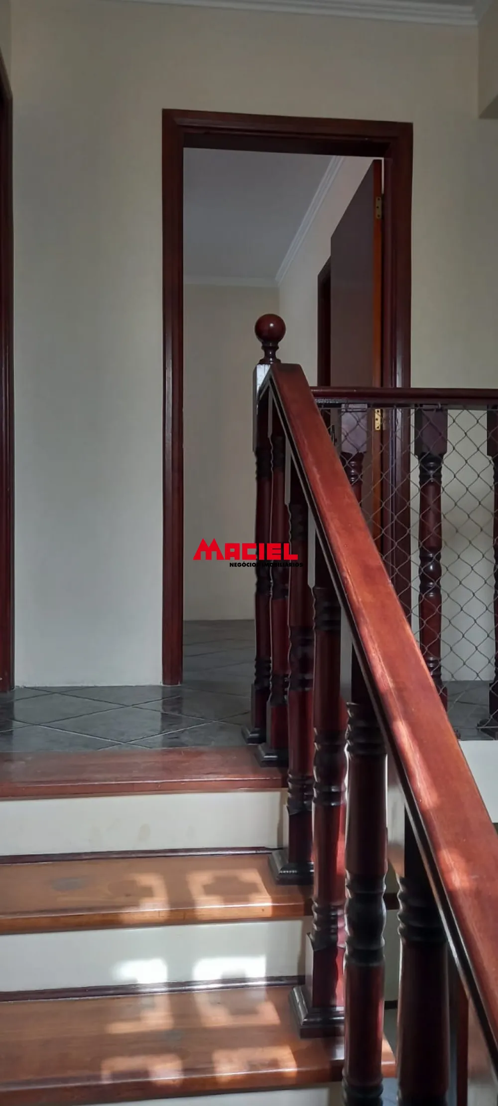 Alugar Casa / Padr&atilde;o em S&atilde;o Jos&eacute; dos Campos R$ 4.600,00 - Foto 43