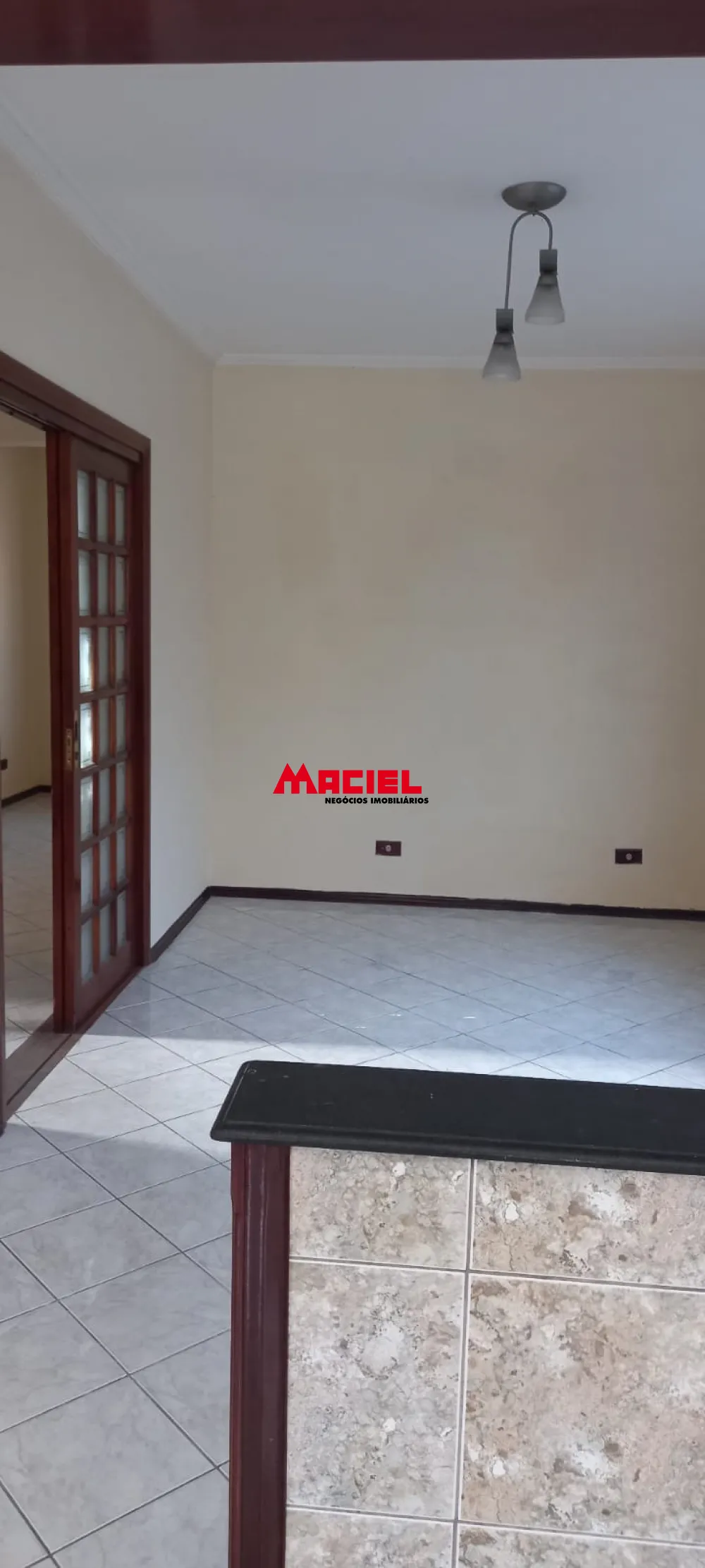 Alugar Casa / Padr&atilde;o em S&atilde;o Jos&eacute; dos Campos R$ 4.600,00 - Foto 48