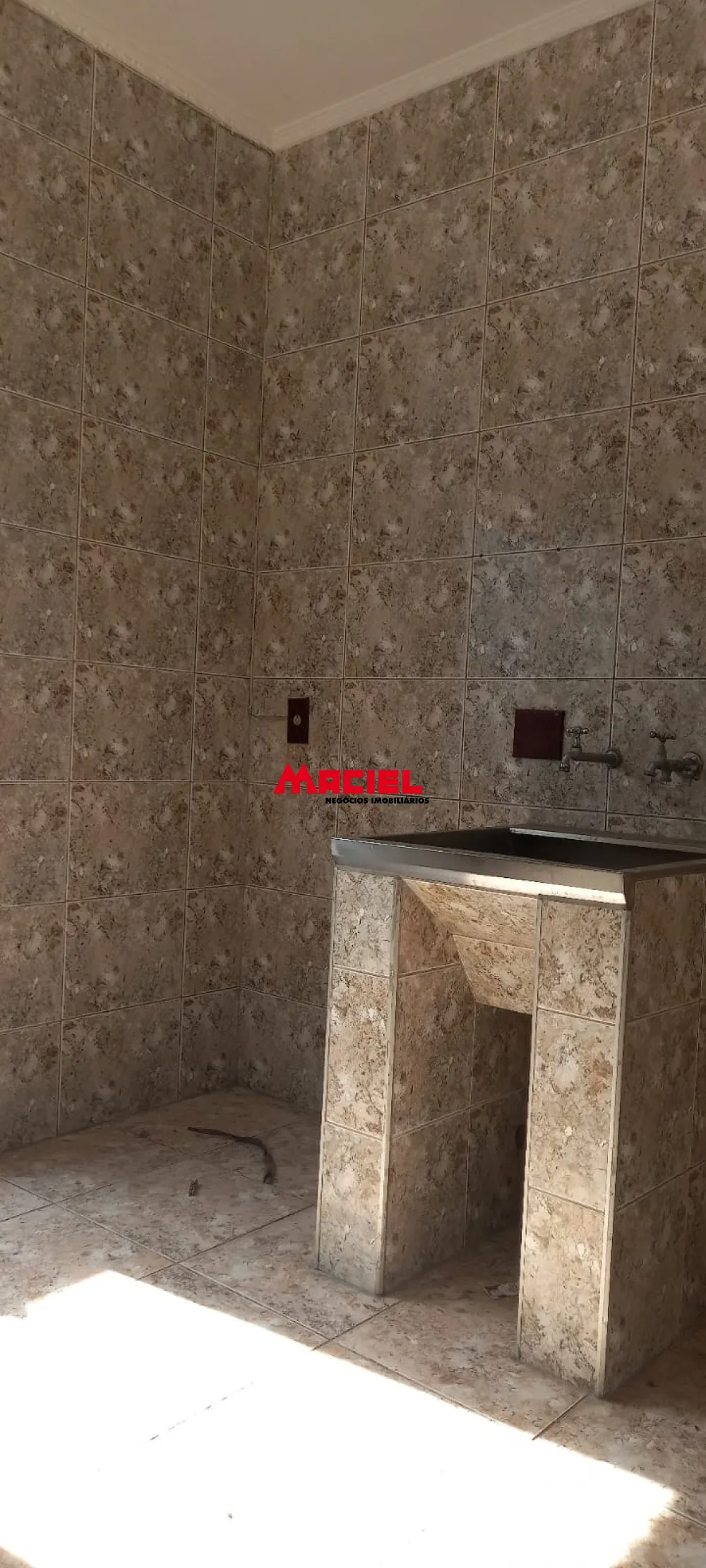 Alugar Casa / Padr&atilde;o em S&atilde;o Jos&eacute; dos Campos R$ 4.600,00 - Foto 56