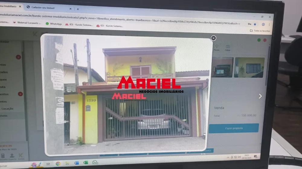 Alugar Casa / Sobrado em S&atilde;o Jos&eacute; dos Campos R$ 3.000,00 - Foto 1