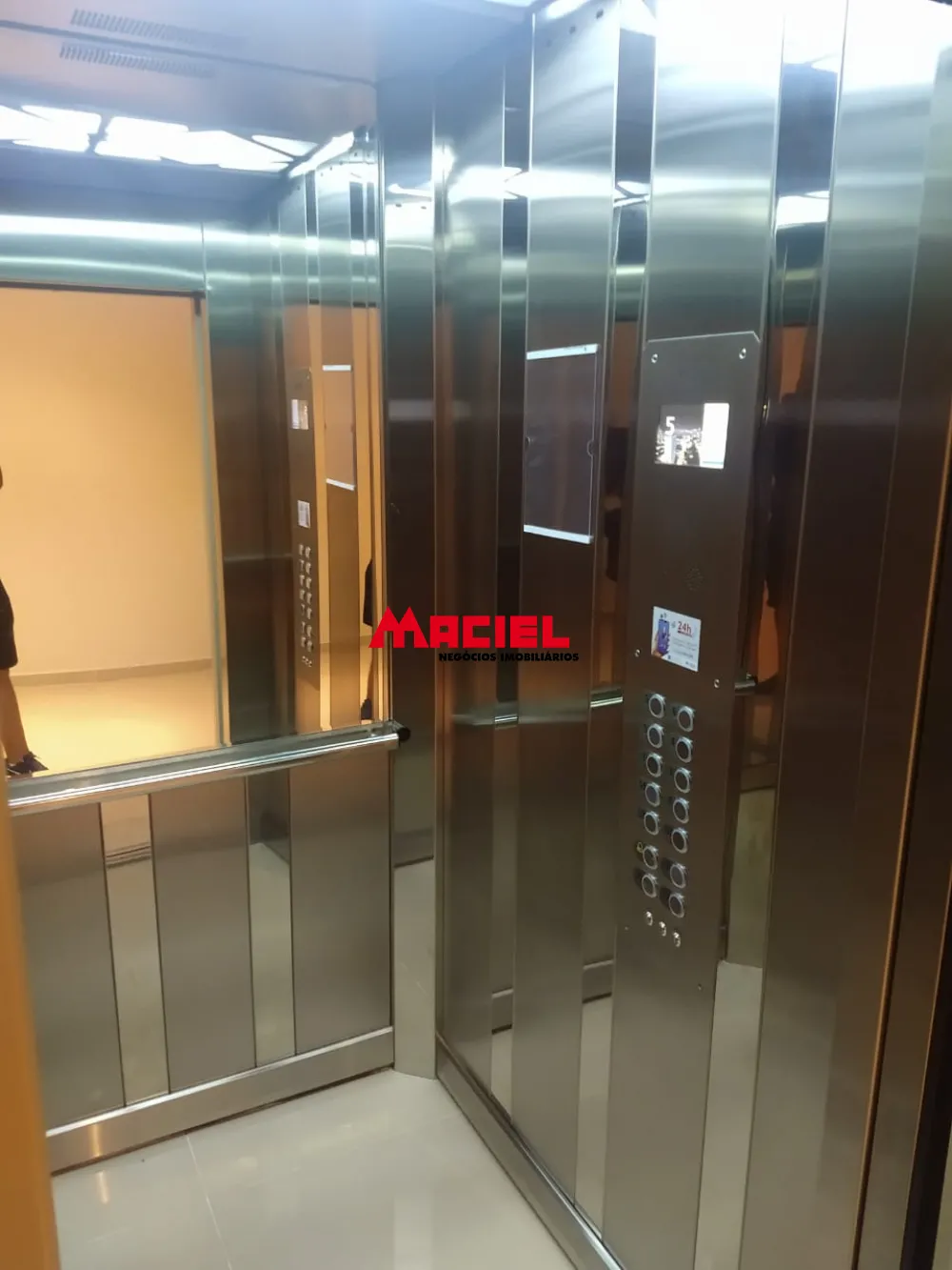 Alugar Comercial / Sala em Edif&iacute;cio/Condom&iacute;nio em S&atilde;o Jos&eacute; dos Campos R$ 1.000,00 - Foto 9